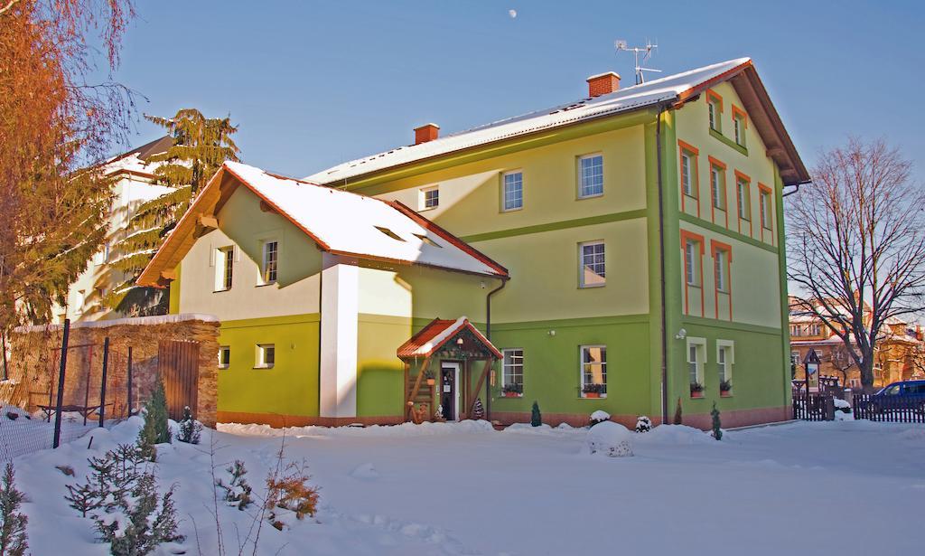 Pension Marathon Врхлабі Екстер'єр фото
